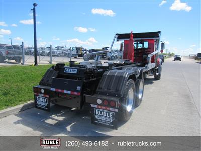 2020 Mack GR64F