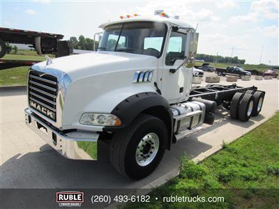 2014 Mack GU813