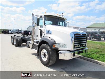 2014 Mack GU813