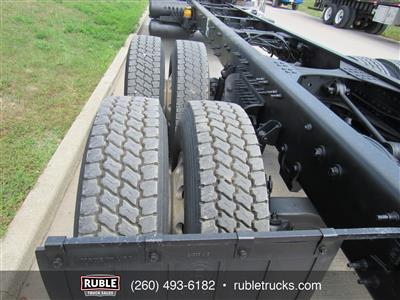 2014 Mack GU813