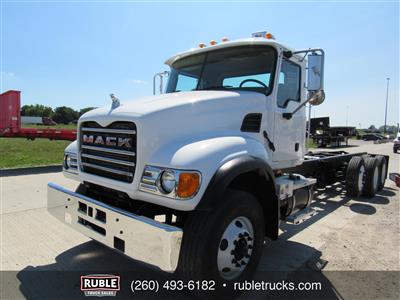 2006 Mack CV713