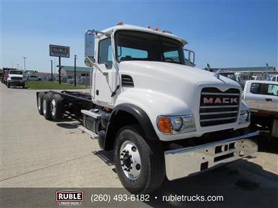 2006 Mack CV713
