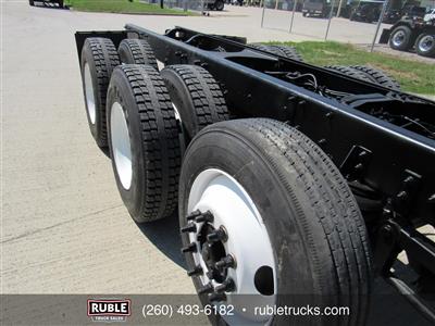 2006 Mack CV713