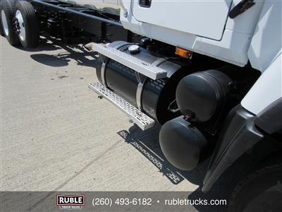 2006 Mack CV713