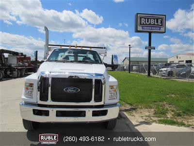 2025 Ford F750