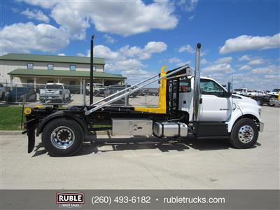 2025 Ford F750
