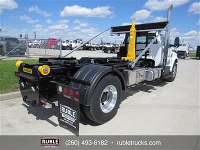 2025 Ford F750