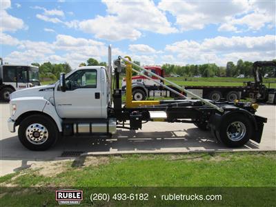 2025 Ford F750