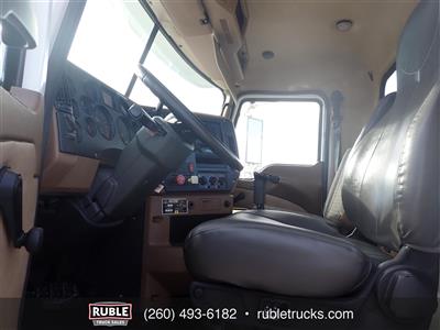 2013 Mack GU813