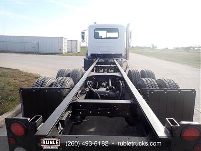 2013 Mack GU813