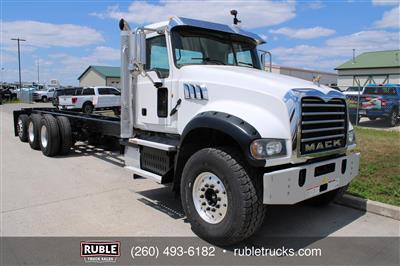 2014 Mack GU713