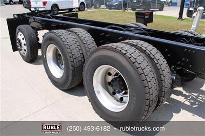 2014 Mack GU713