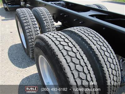2014 Mack GU813