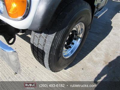 2005 Mack CV713