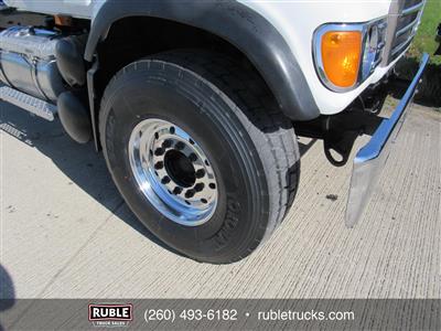 2005 Mack CV713