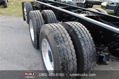 2014 Mack GU713