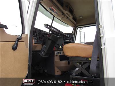 2013 Mack GU813