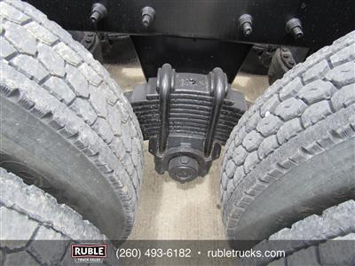 2013 Mack GU813