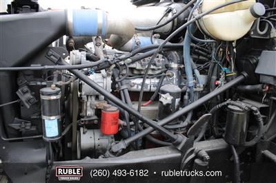 2006 Mack CV713