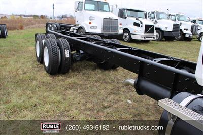 2006 Mack CV713