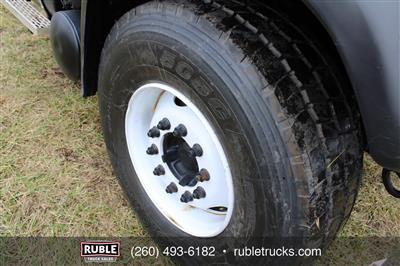 2006 Mack CV713