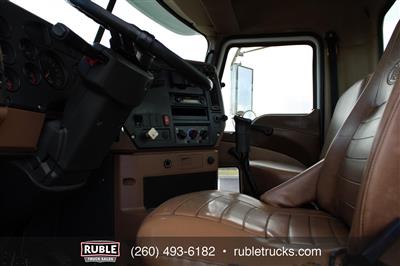2013 Mack GU813