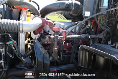 2013 Mack GU713