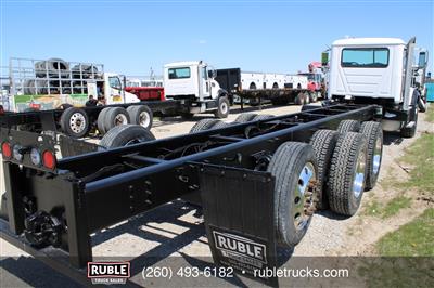 2013 Mack GU713