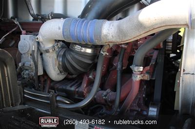 2013 Mack GU713