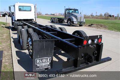 2013 Mack GU713
