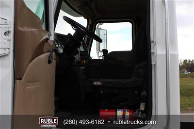 2006 Mack CV713