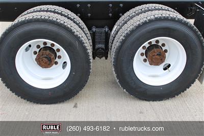 2006 Mack CV713