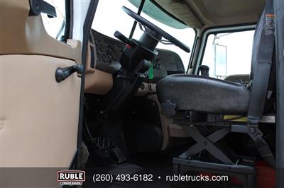 2006 Mack CV713