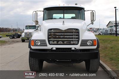 2005 Mack CV713