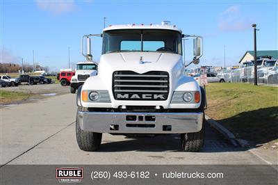 2007 Mack CV713