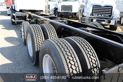 2014 Mack GU813