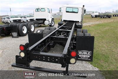 2013 Mack GU813