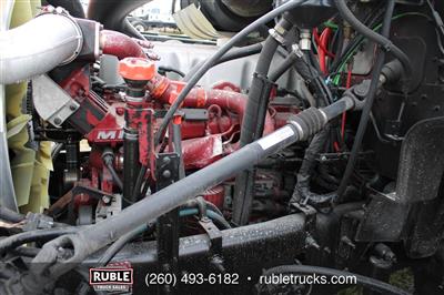 2013 Mack GU813