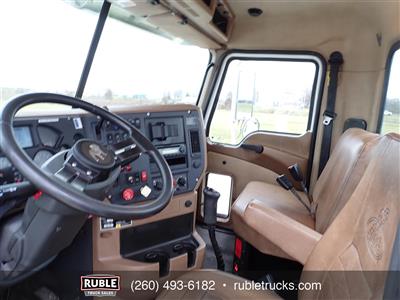 2013 Mack GU713
