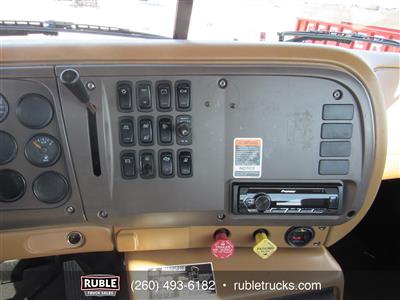 2007 Mack CV713