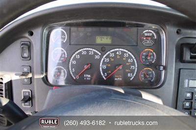 2013 Freightliner 114SD