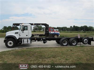 2013 Mack GU713