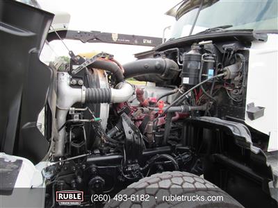 2013 Mack GU713