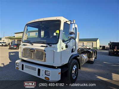 2024 Autocar ACMD42