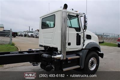 2026 Mack GR64B