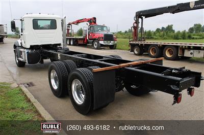 2026 Mack GR64B