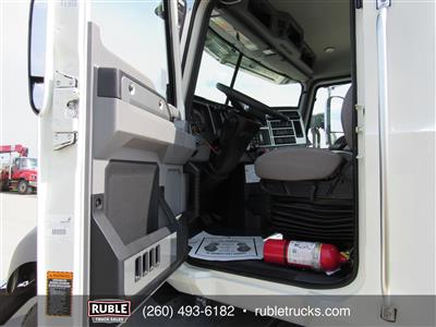 2026 Mack GR64B