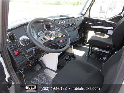 2025 Autocar DC64