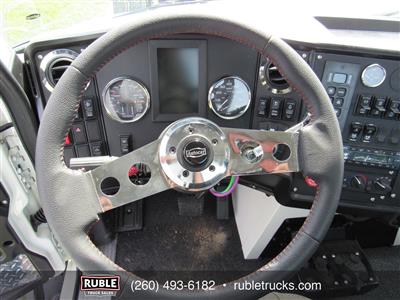 2025 Autocar DC64