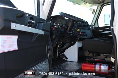 2025 Autocar DC64